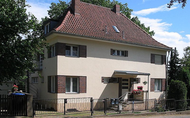 Zwangsversteigerung Mehrfamilienhaus in 47053 Duisburg