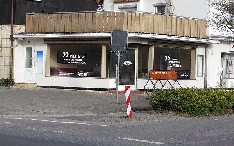 Zwangsversteigerung Gewerbeeinheit (z.B. Laden, Büro), + Sondernutzungsrecht an Hof- und Gartenfläche in 51373 Leverkusen