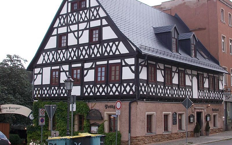 Zwangsversteigerung Ehemaliger Gasthof und Nebengebäude in 01773 Altenberg